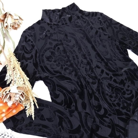 Ginger G Sheer Black With Velour Textured Design Mock Turtle Neck Top Sz L - Picture 3 of 9